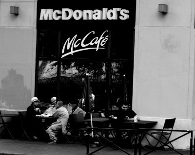 photography, Black & White on Paper, Paris, documentary,cities
